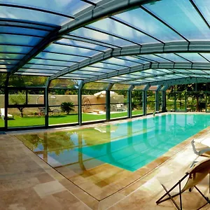  Holiday home Au Murmure De La Sorgue